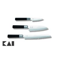 Lote de 3 cuchillos KAI Wasabi Black Mondador KAI 6710P Santoku KAI 6716S Panero KAI 6723B