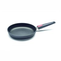 Sartén Titanio Woll 1526ILB 26cm INDUCTION LINE de 5cm de altura Mango desmontable - Cuchillalia