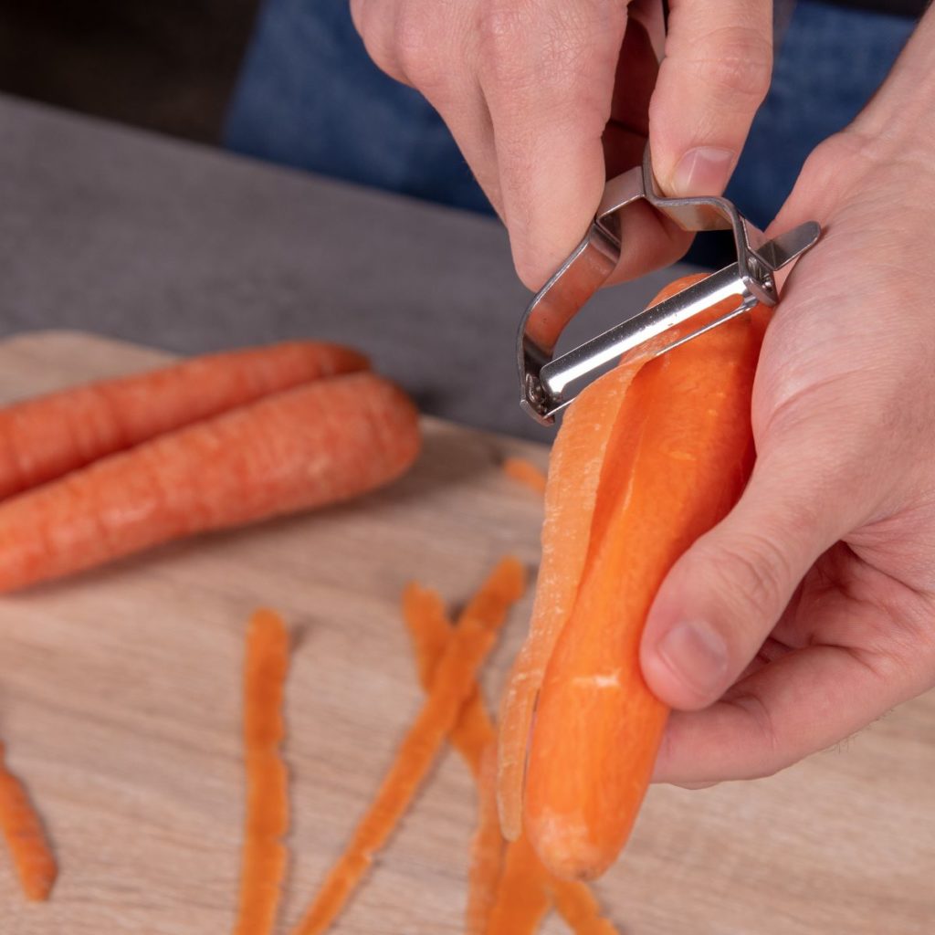 Pelador profesional Arcos 607000 en acero inoxidable Cuchillalia