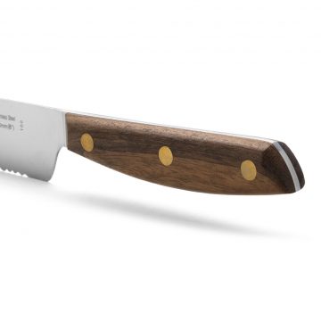 Detalle del mango de un cuchillo panero Arcos Nórdika | Cuchillalia.com