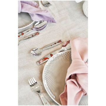 Set de 4 cubiertos para niño Zwilling Kids Princesa Emilie en la mesa – Cuchillalia.com