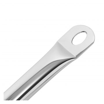 Detalle del colgador en el mango de una sartén Zwilling TWIN Choice – Cuchillalia.com