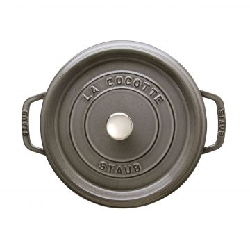 Vista superior de una cocotte gris grafito de 24 cm de Staub 40500-246 – Cuchillalia.com