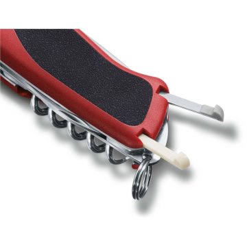 Detalle de la pinza y el palillo de dientes de la navaja Victorinox Ranger 52 Grip con mango ergonómico – Cuchillalia.com