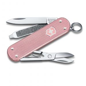 Navaja multiusos Victorinox Classic SD Alox Cotton Candy con mango de aluminio - Cuchillalia.com