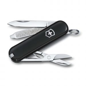 Navaja multiusos Victorinox Classic SD Dark Illusion en negro - Cuchillalia.com