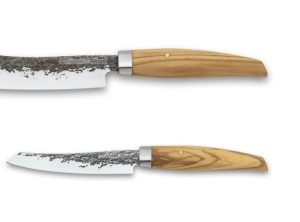Cuchillos de la serie Takumi de 3 Claveles en Cuchillalia
