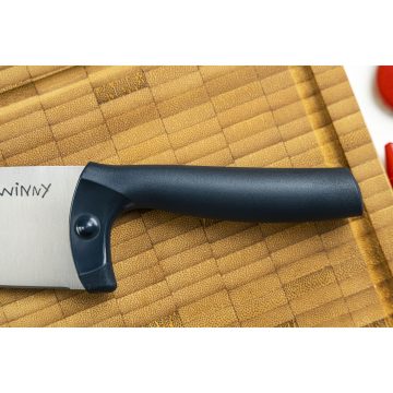 Detalles del mango del cuchillo de cocina para niños Zwilling Kids Twinny con funda y protección para dedos – Cuchillalia.com