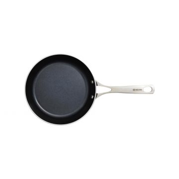 Vista superior de la sartén pequeña de cerámica de 20 cm – Kyocera CFP-L08 – Cuchillalia.com