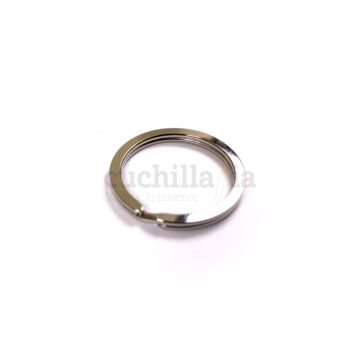 Anilla metálica grande plana-30 mm para llavero Victorinox 4.1840 – Cuchillalia.com